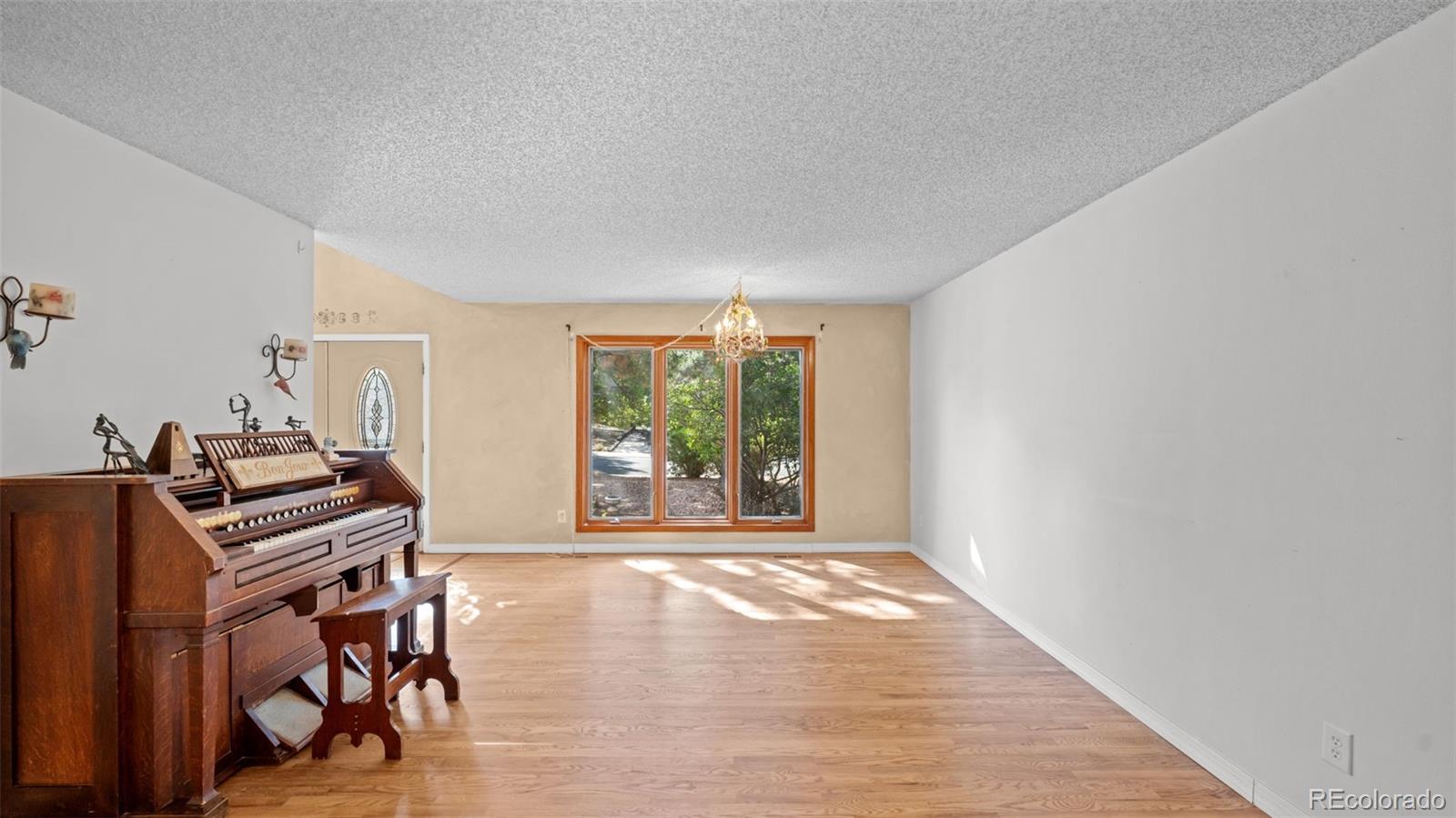 MLS Image #8 for 4350  valencia circle,colorado springs, Colorado
