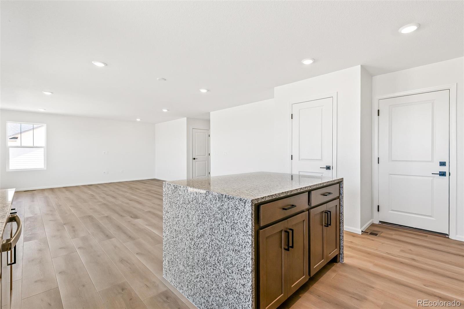 MLS Image #17 for 1731 s gold bug way,aurora, Colorado