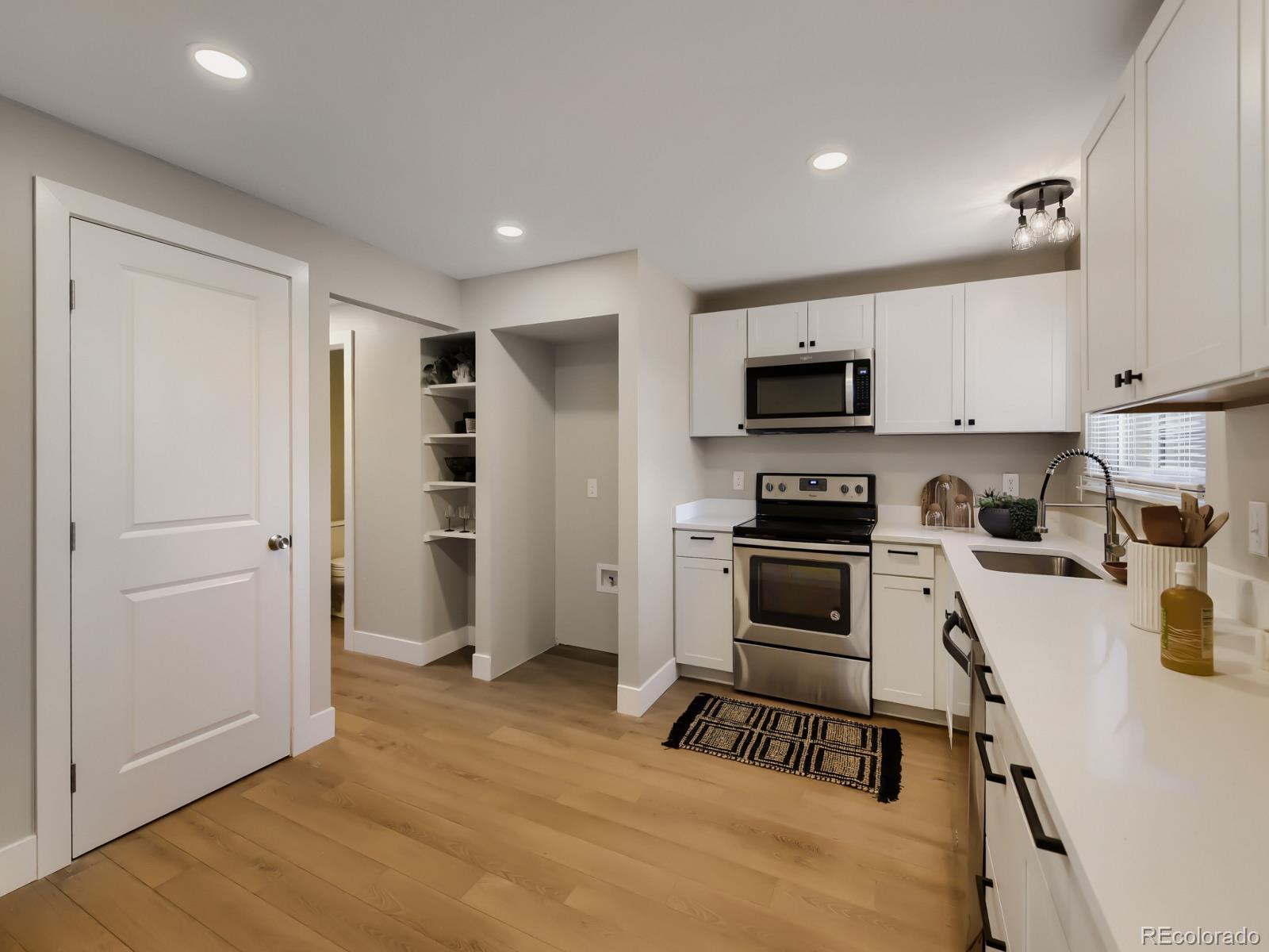 MLS Image #13 for 7782 w glasgow place,littleton, Colorado