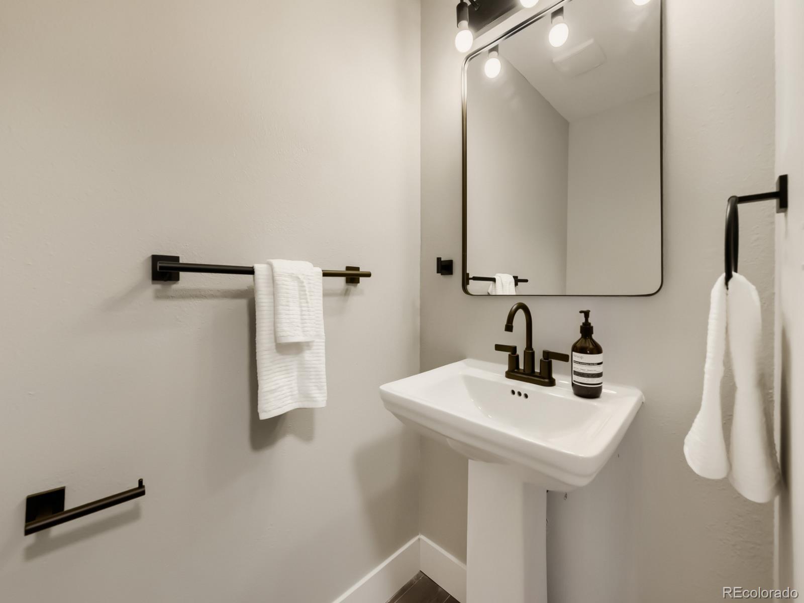 MLS Image #14 for 7782 w glasgow place,littleton, Colorado