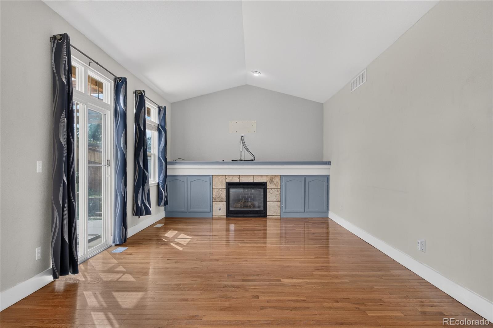 MLS Image #10 for 19268 e caspian place,aurora, Colorado