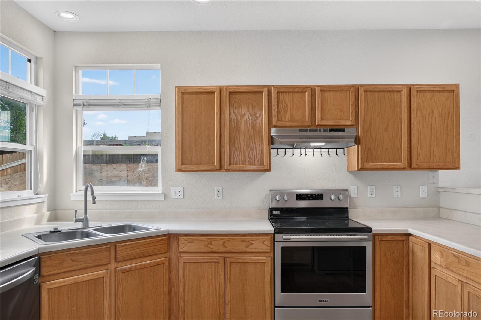 MLS Image #16 for 19268 e caspian place,aurora, Colorado