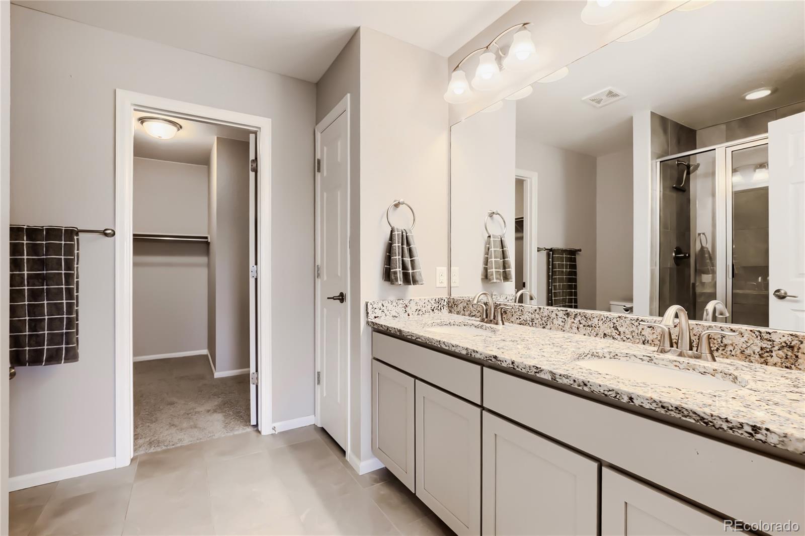 MLS Image #16 for 16214 e 47th drive,denver, Colorado