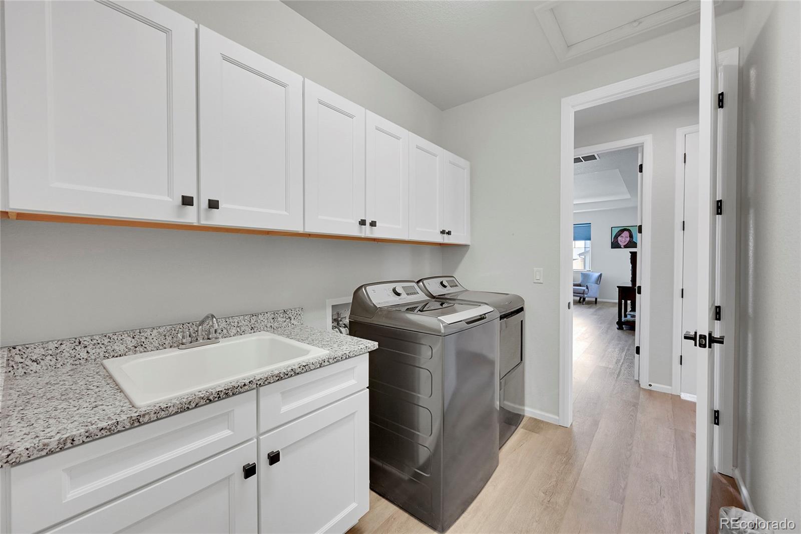 MLS Image #12 for 3891  eaton park street,aurora, Colorado