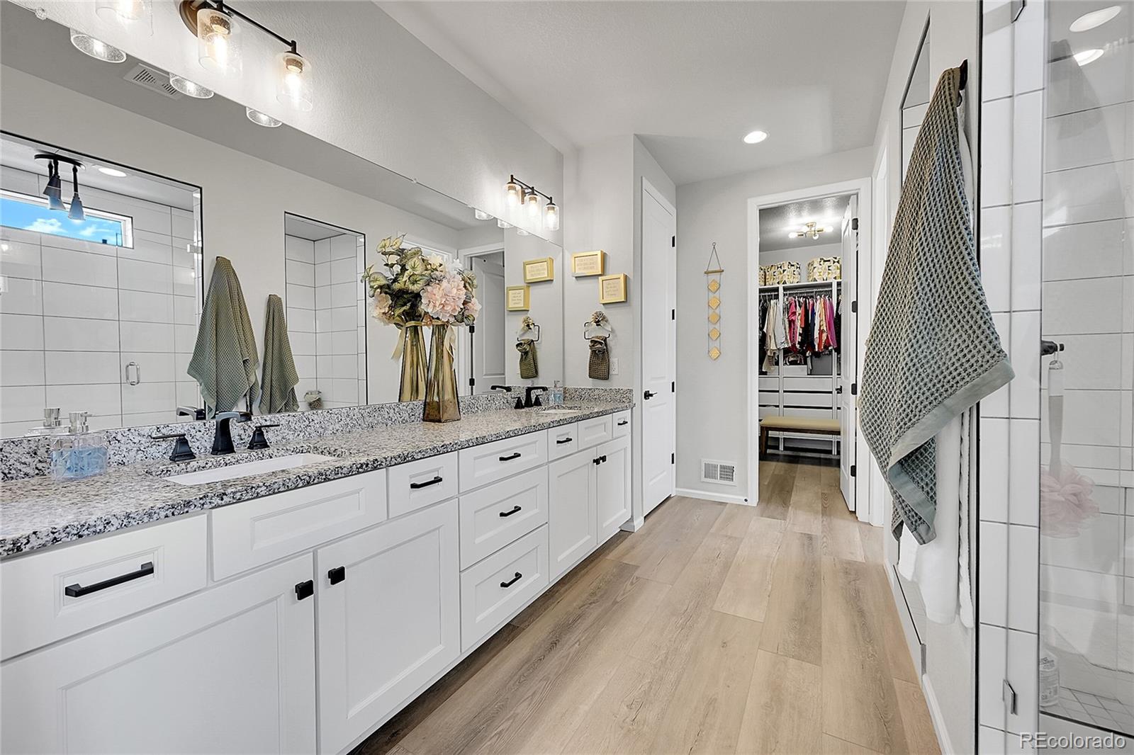 MLS Image #15 for 3891  eaton park street,aurora, Colorado