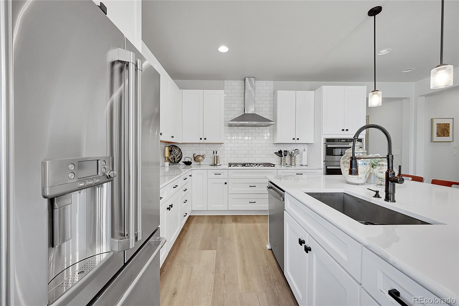 MLS Image #7 for 3891  eaton park street,aurora, Colorado