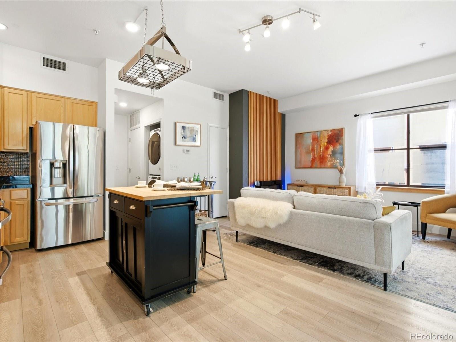 MLS Image #16 for 3149  blake street,denver, Colorado