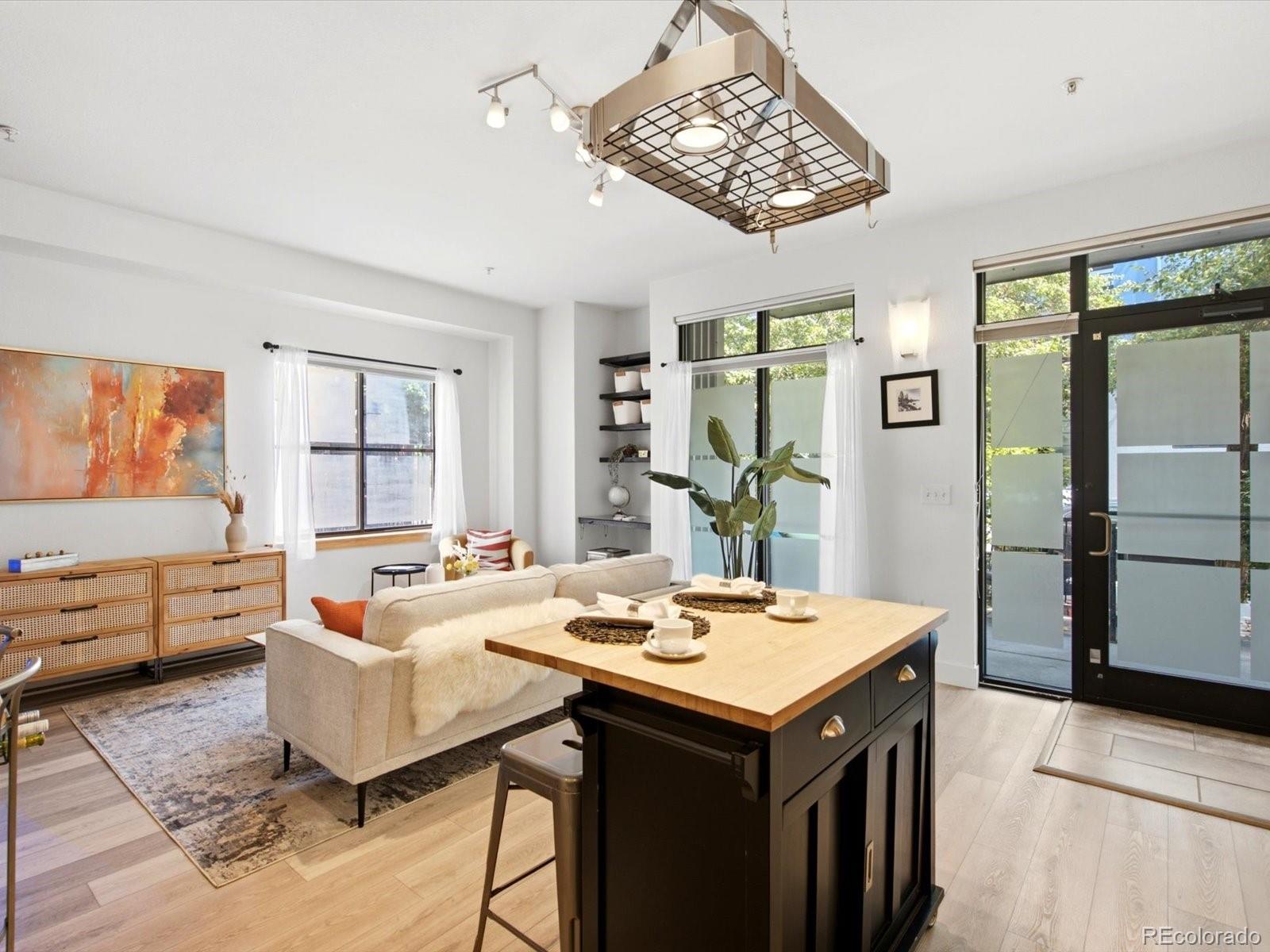 MLS Image #17 for 3149  blake street,denver, Colorado