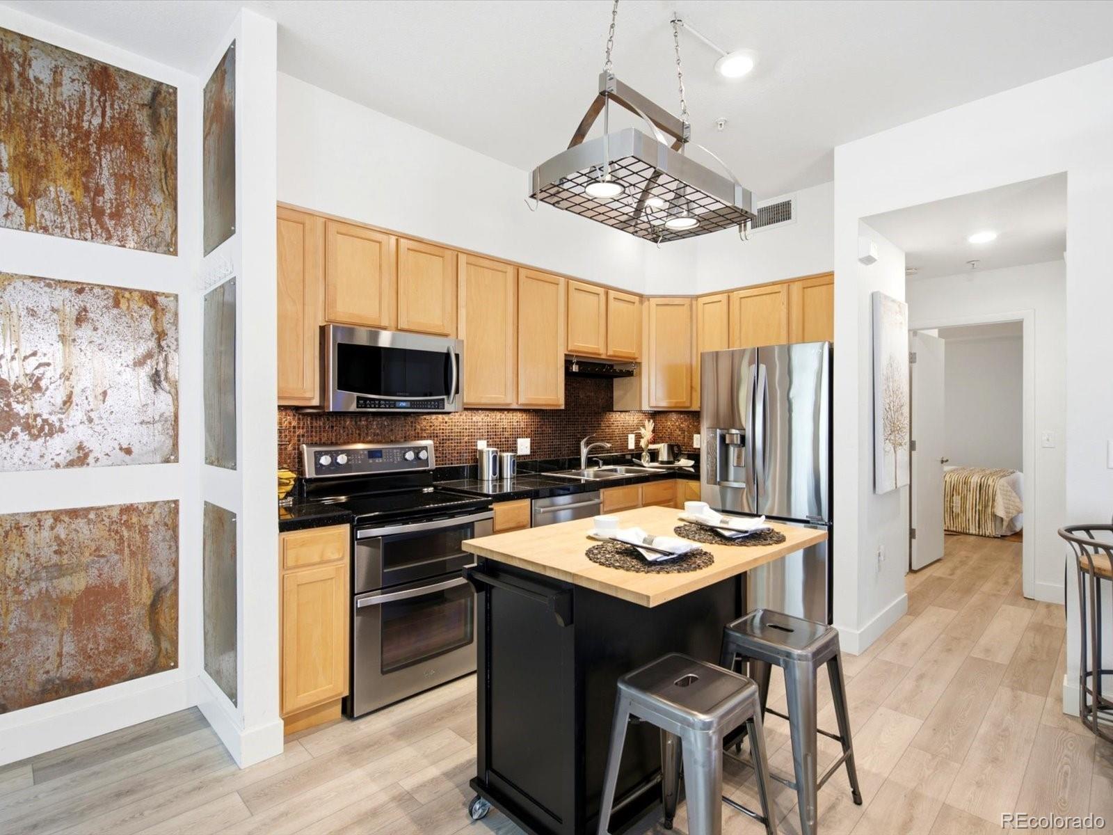 MLS Image #19 for 3149  blake street,denver, Colorado