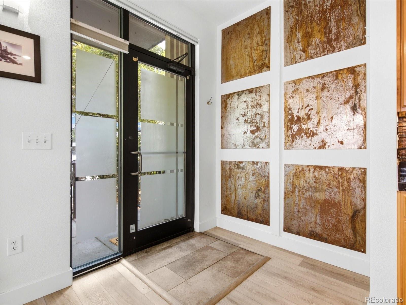 MLS Image #7 for 3149  blake street,denver, Colorado