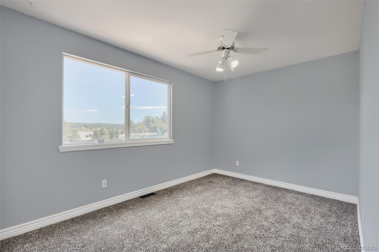 MLS Image #17 for 388  lionel lane,elizabeth, Colorado