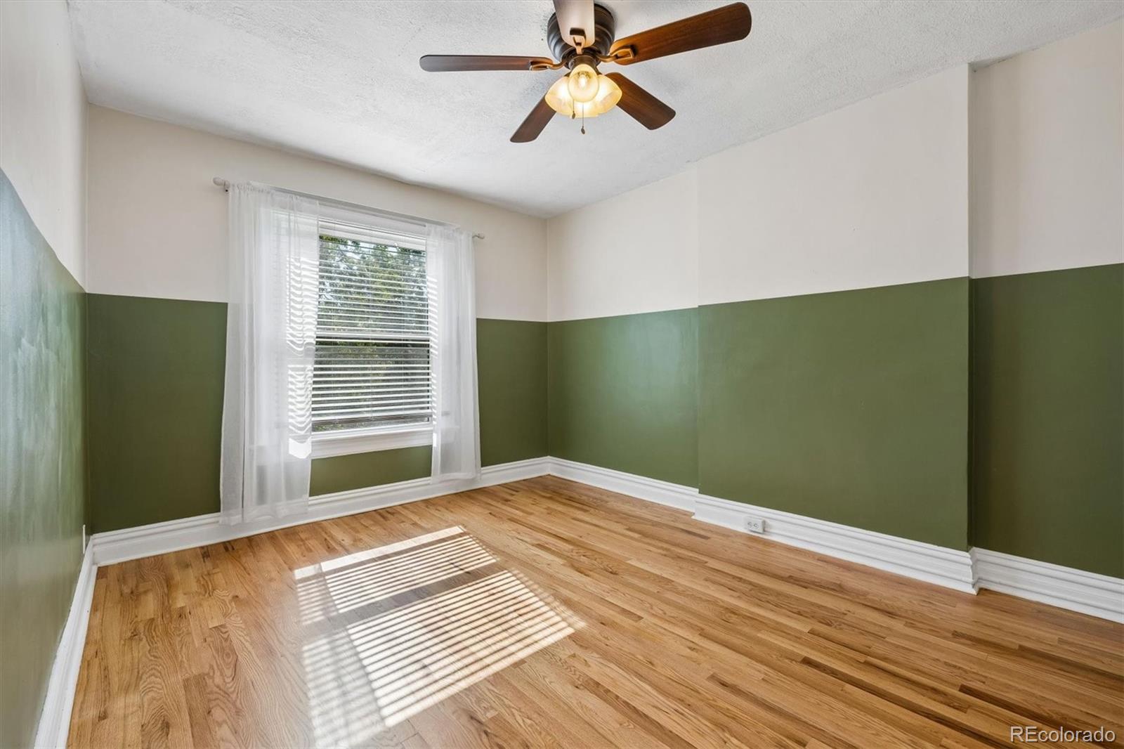MLS Image #21 for 1139 n downing street,denver, Colorado