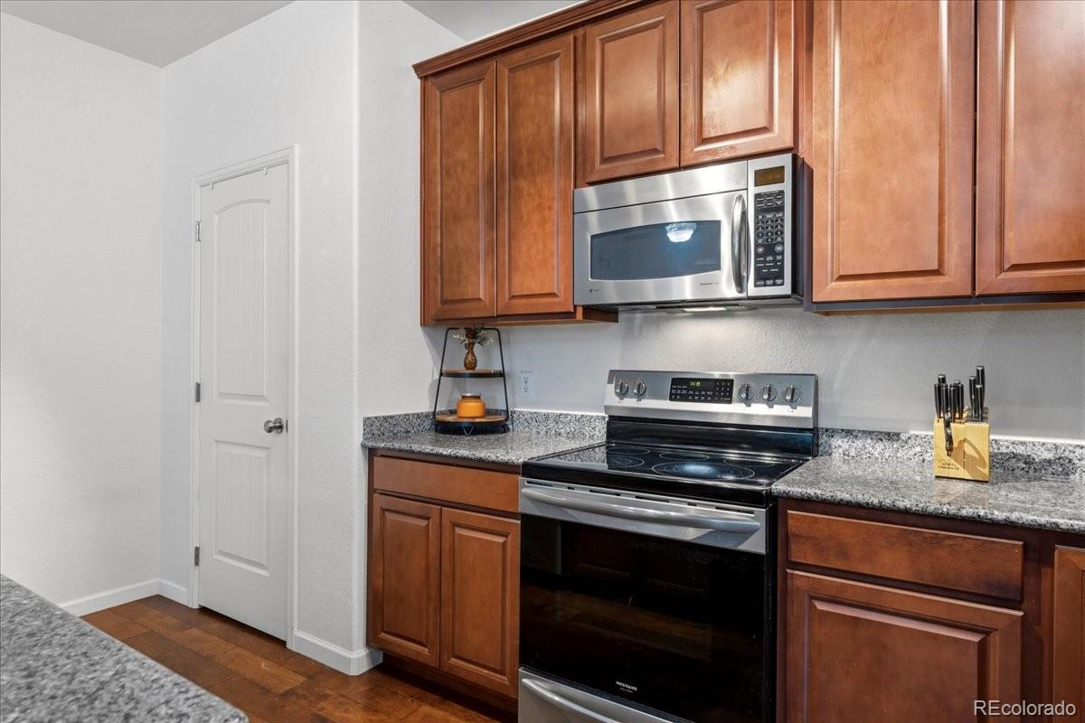 MLS Image #12 for 803 e 98th avenue,denver, Colorado