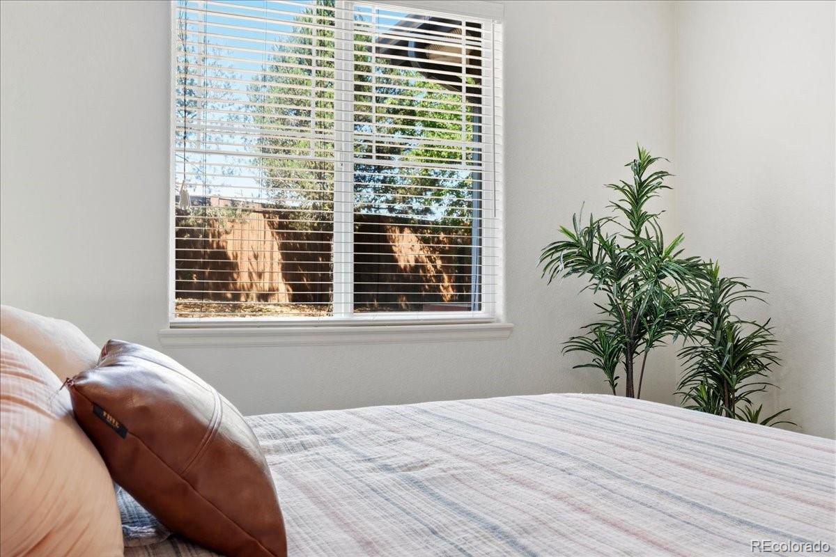 MLS Image #23 for 803 e 98th avenue,denver, Colorado