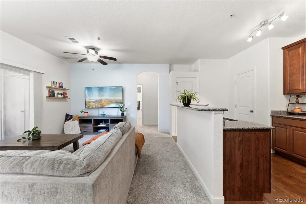 MLS Image #5 for 803 e 98th avenue,denver, Colorado