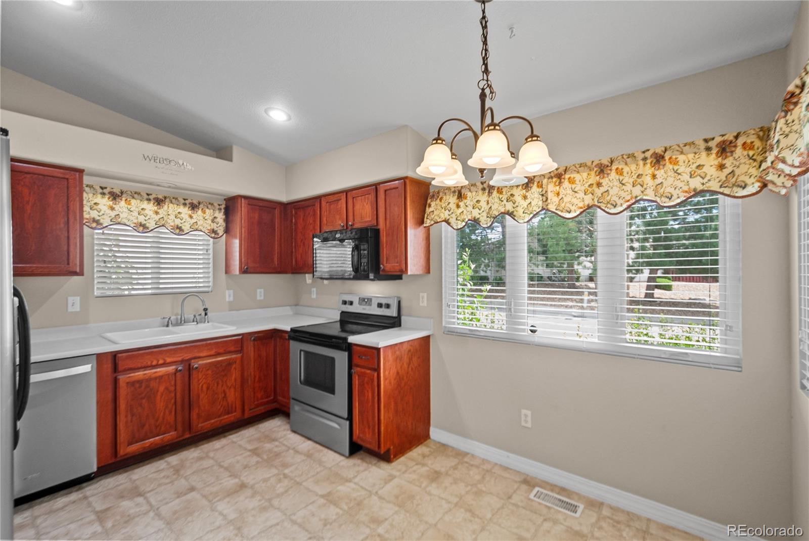 MLS Image #7 for 6175  daylight point,colorado springs, Colorado