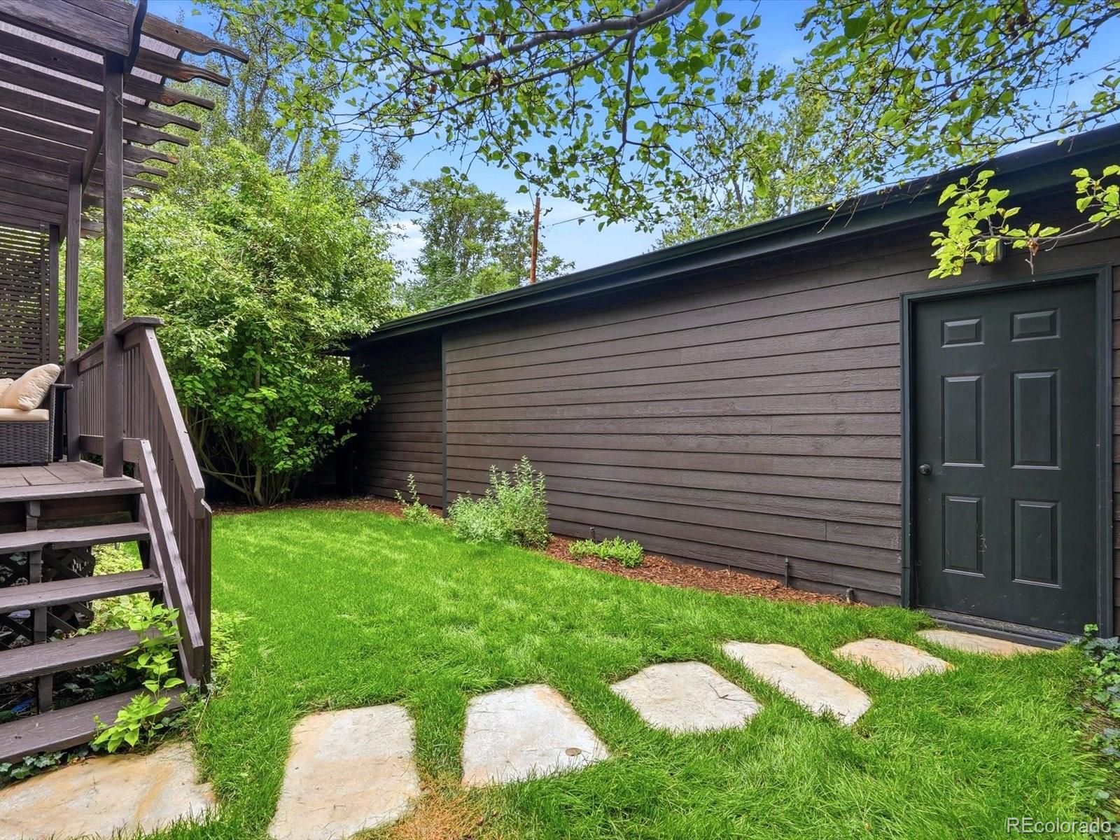 MLS Image #46 for 1330  milwaukee street,denver, Colorado