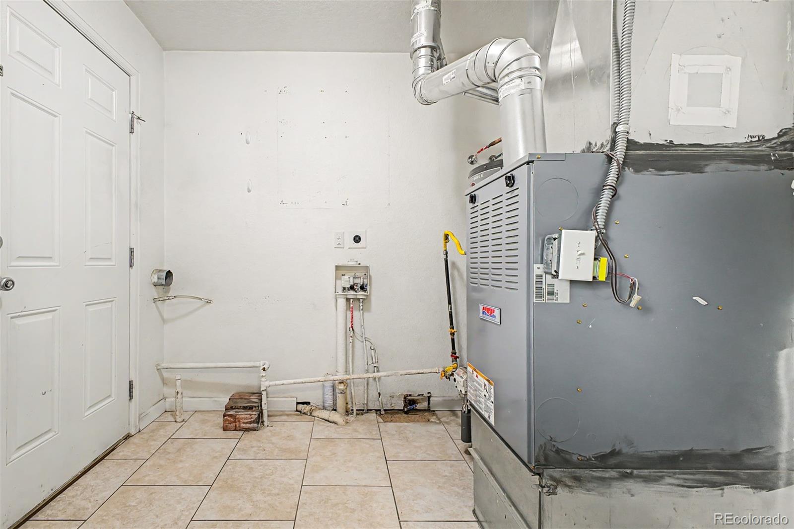 MLS Image #27 for 1343  havana street,aurora, Colorado