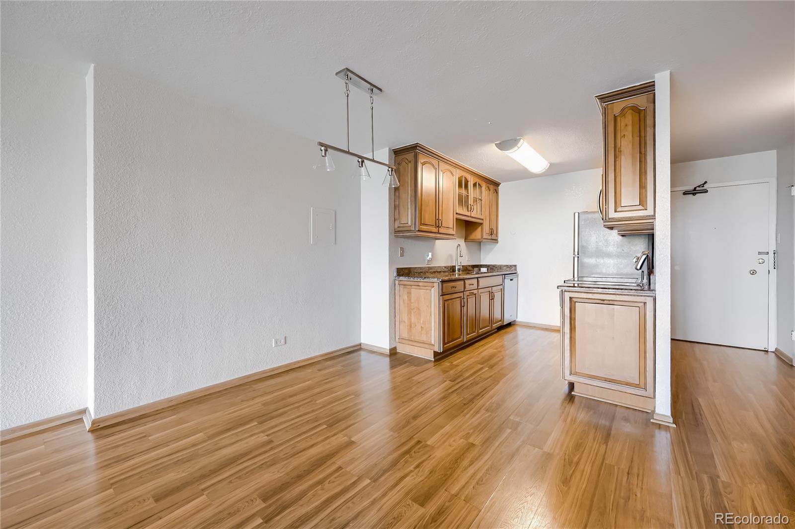 MLS Image #3 for 550 e 12th avenue,denver, Colorado