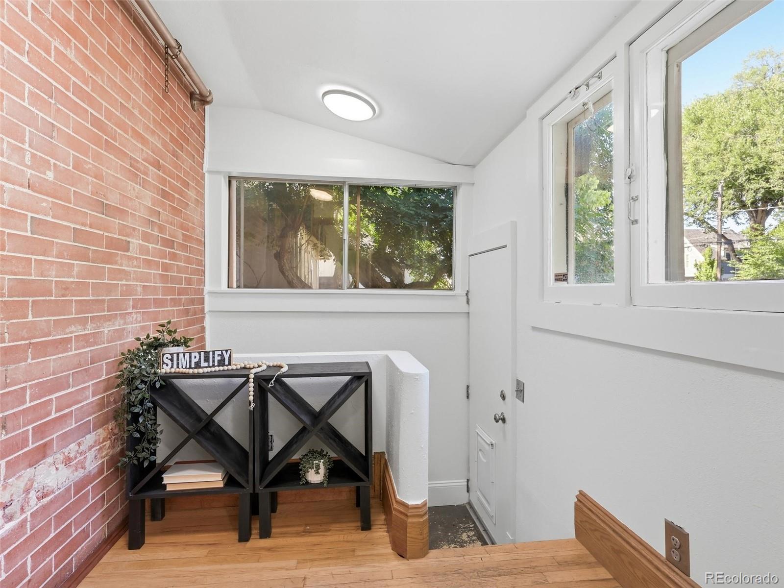 MLS Image #14 for 1847 s emerson street,denver, Colorado