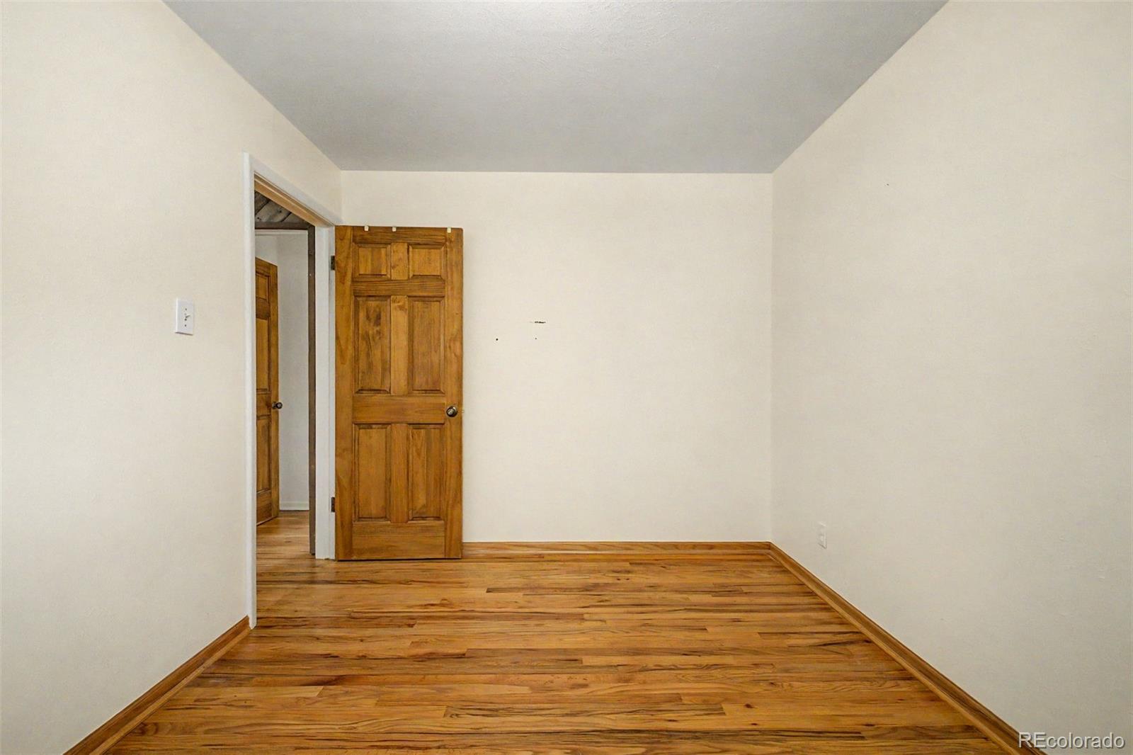 MLS Image #15 for 888 s owens court,lakewood, Colorado