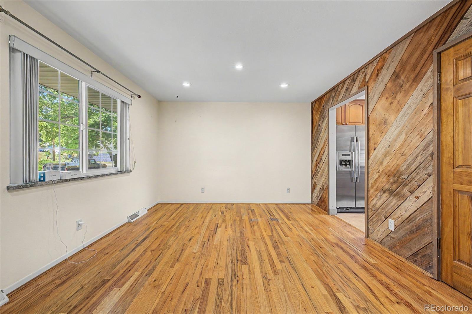 MLS Image #3 for 888 s owens court,lakewood, Colorado