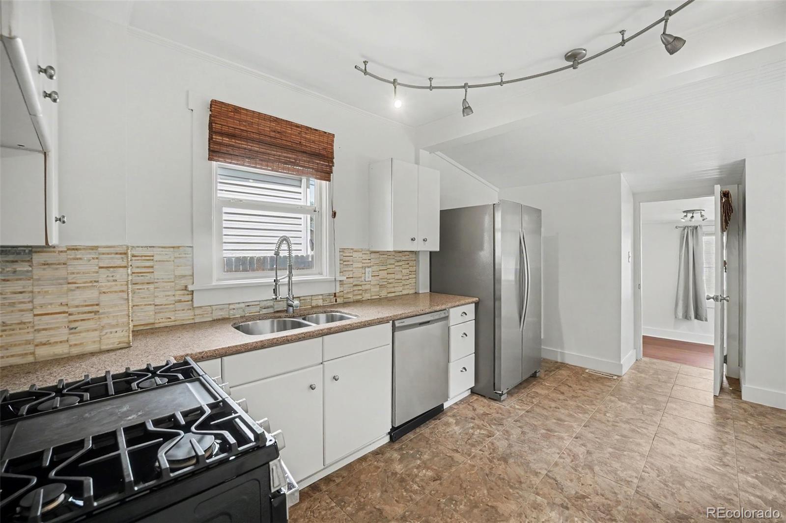 MLS Image #6 for 4938  newton street,denver, Colorado