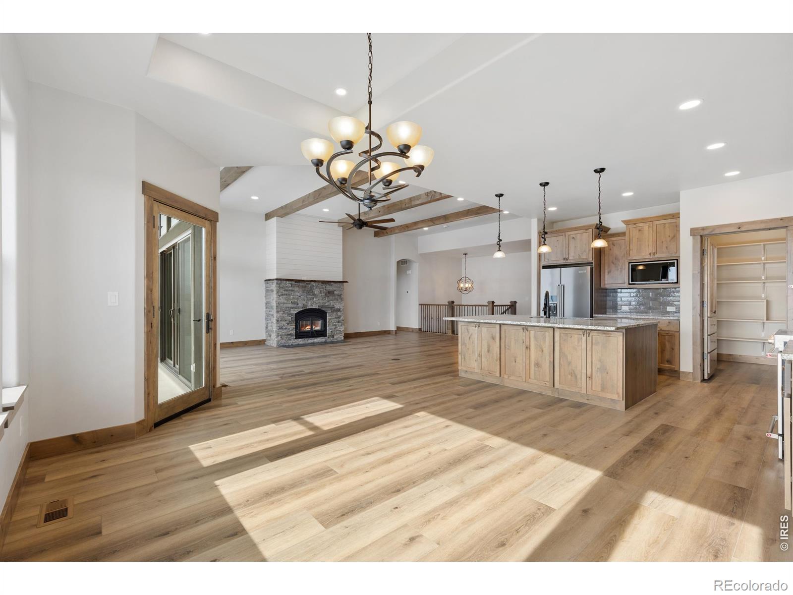 MLS Image #10 for 1920  country drive,frederick, Colorado