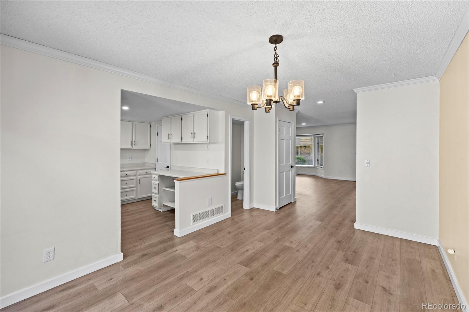 MLS Image #17 for 7609 s cove circle,littleton, Colorado