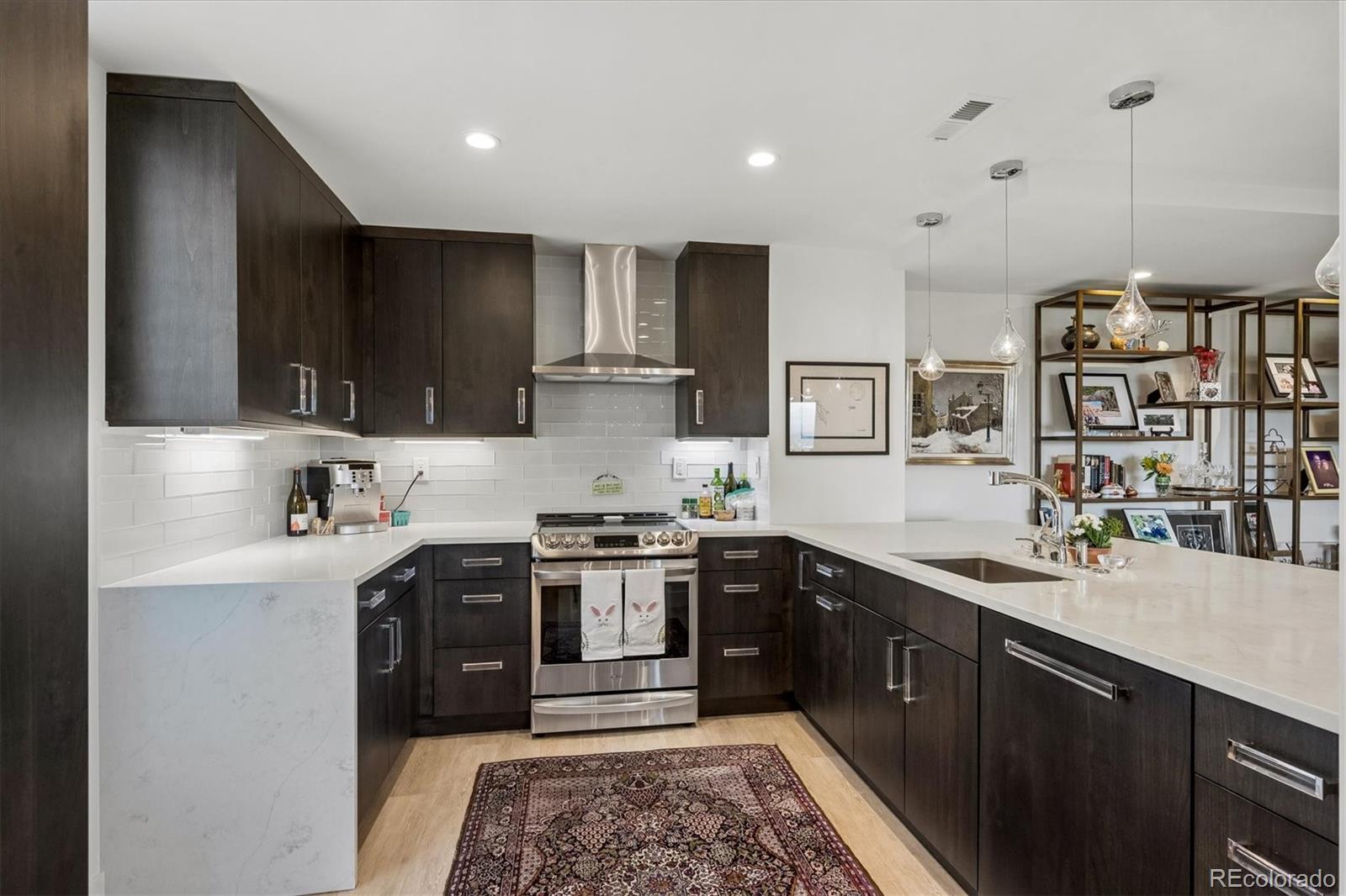 MLS Image #16 for 460 s marion parkway,denver, Colorado