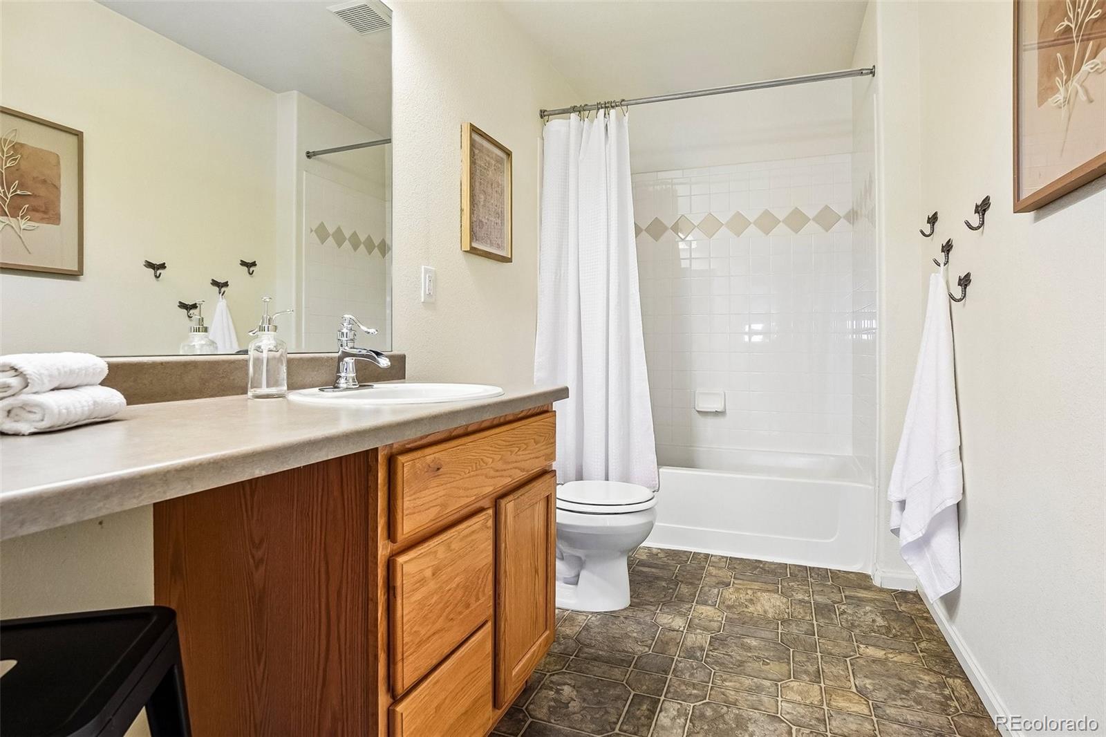 MLS Image #16 for 4936  meadow lane,brighton, Colorado