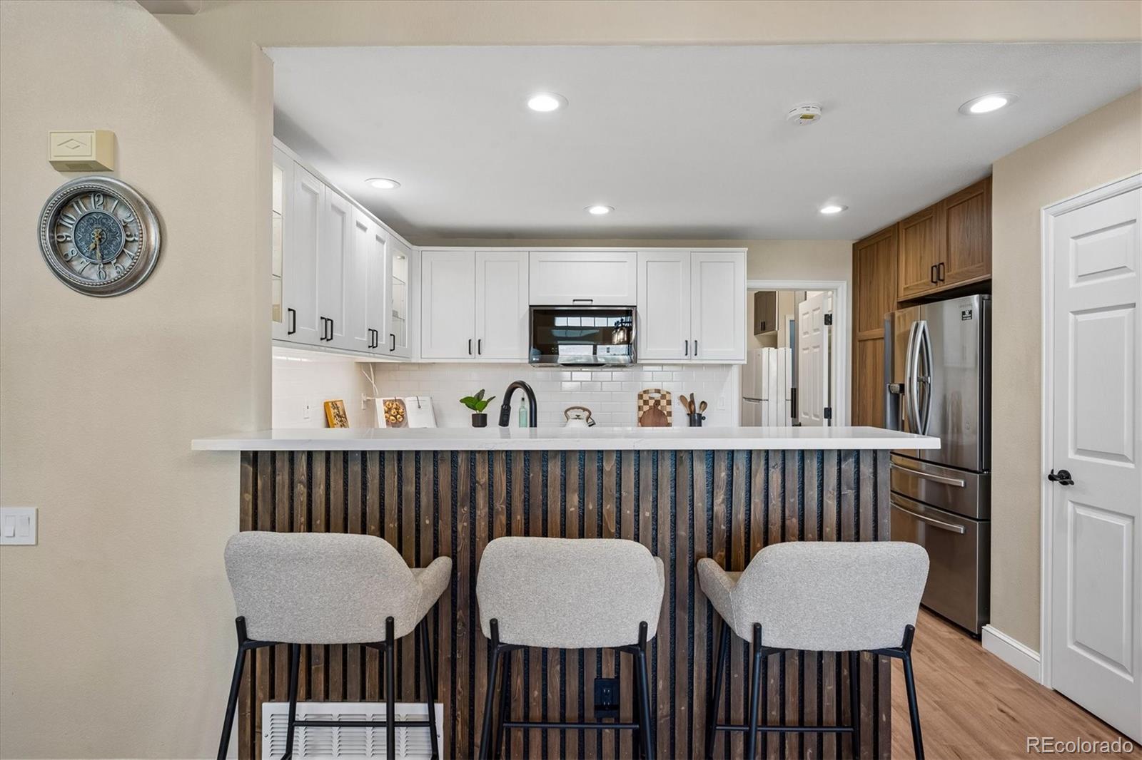 MLS Image #11 for 9465  crossland way,littleton, Colorado