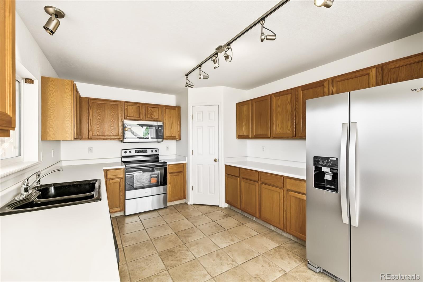 MLS Image #12 for 224  willowick circle,highlands ranch, Colorado