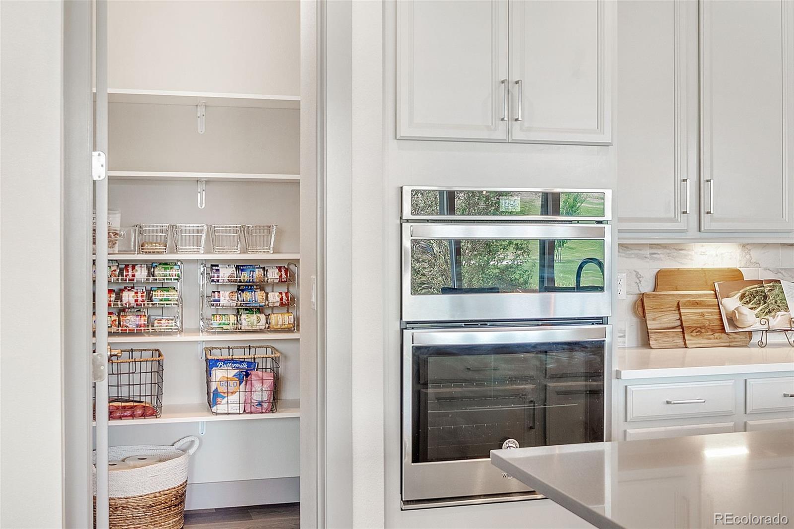 MLS Image #12 for 9352  yucca way,arvada, Colorado