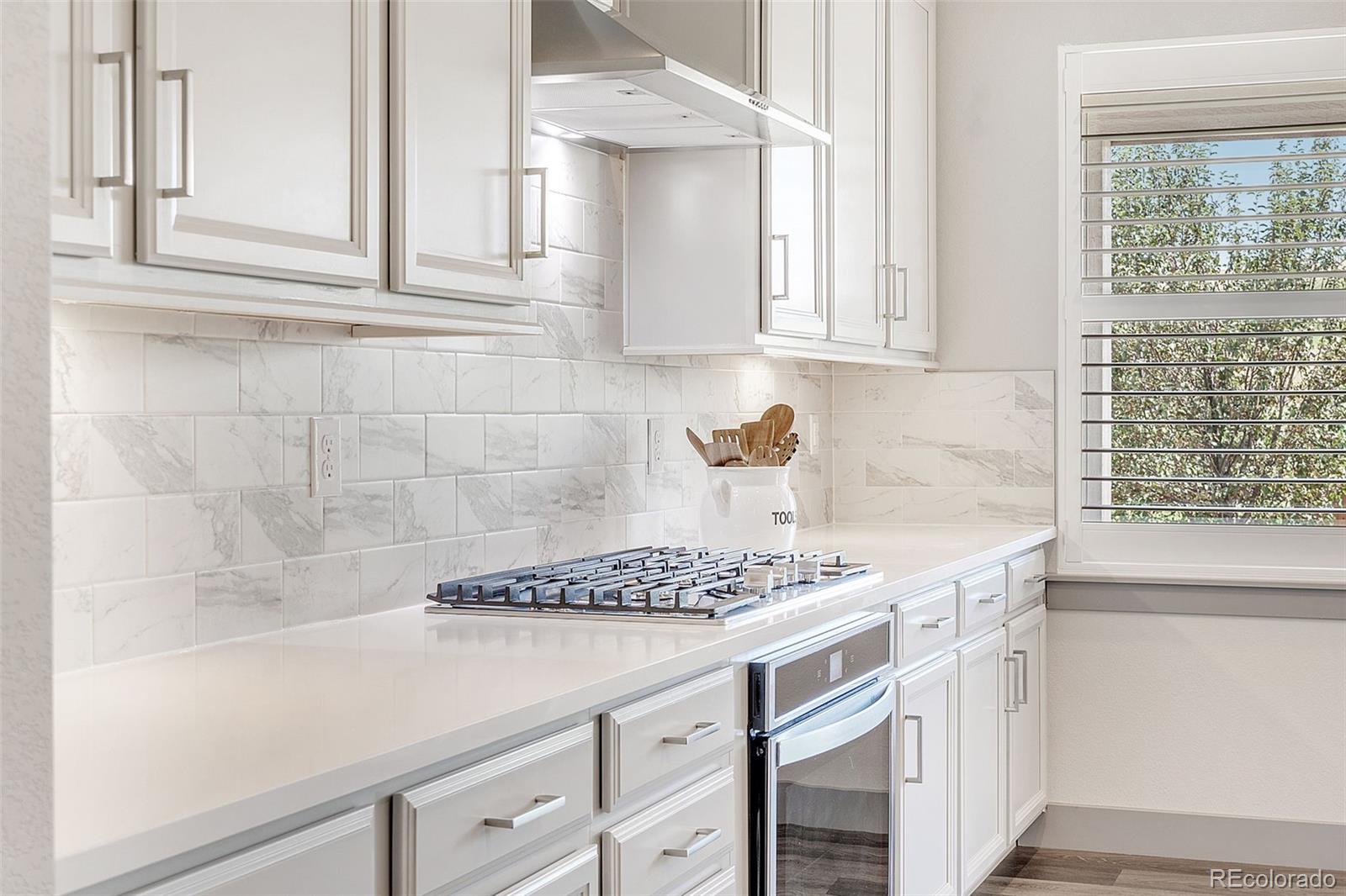 MLS Image #13 for 9352  yucca way,arvada, Colorado