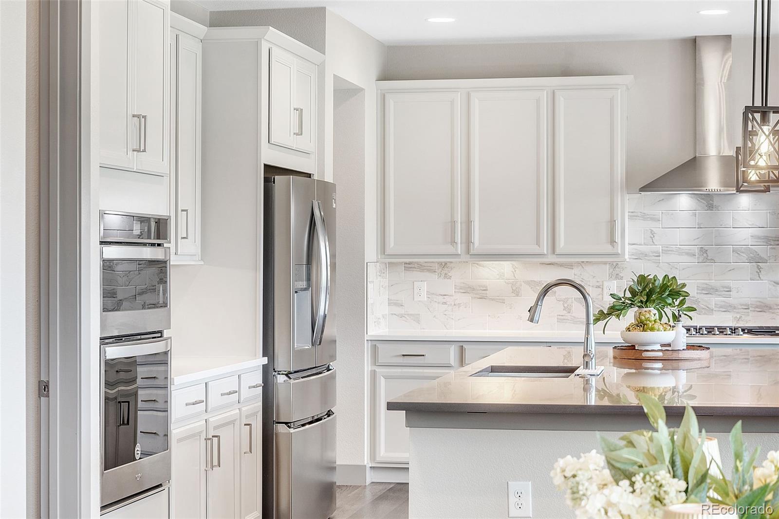 MLS Image #14 for 9352  yucca way,arvada, Colorado