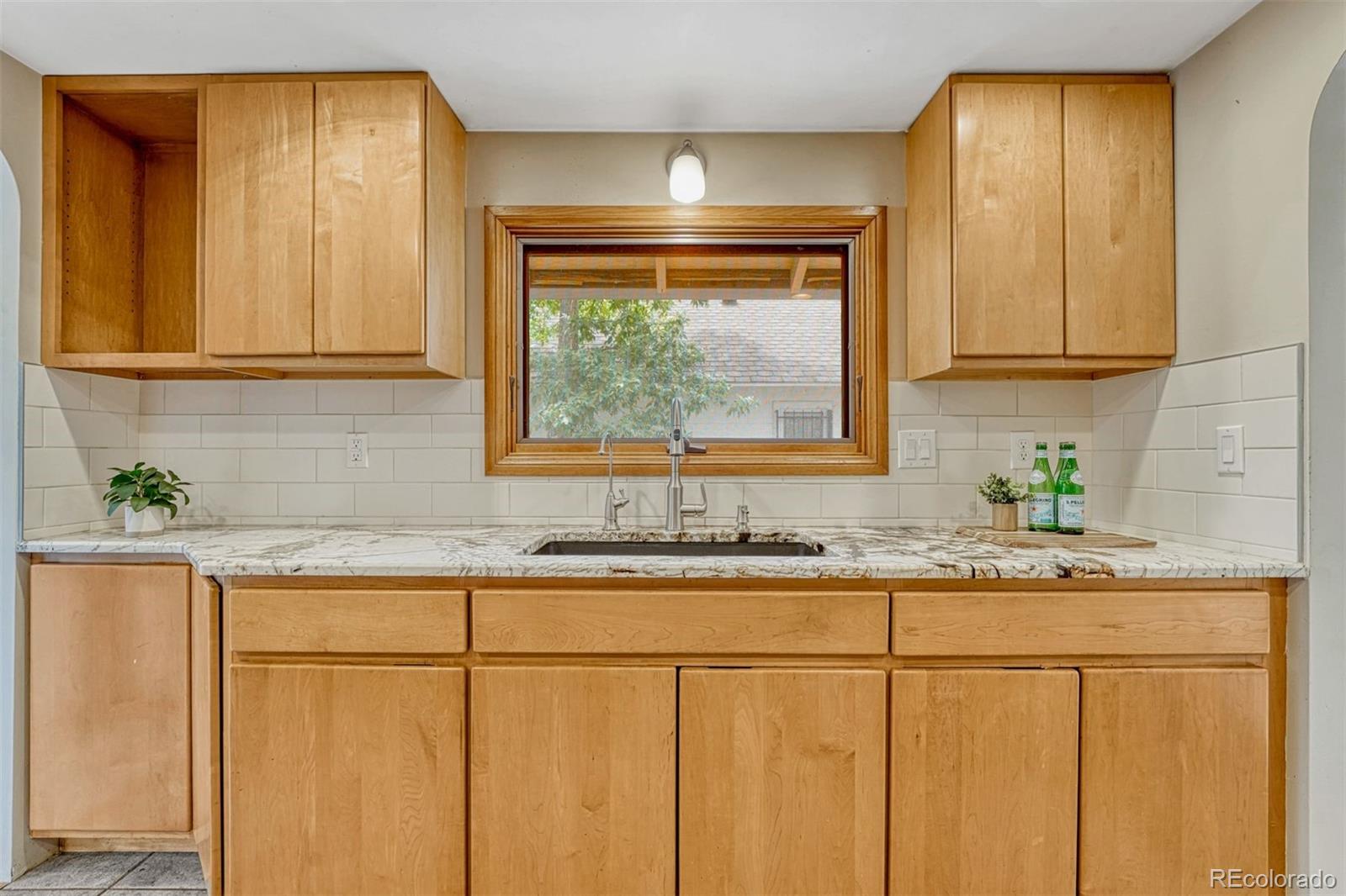 MLS Image #20 for 423  custer avenue,colorado springs, Colorado