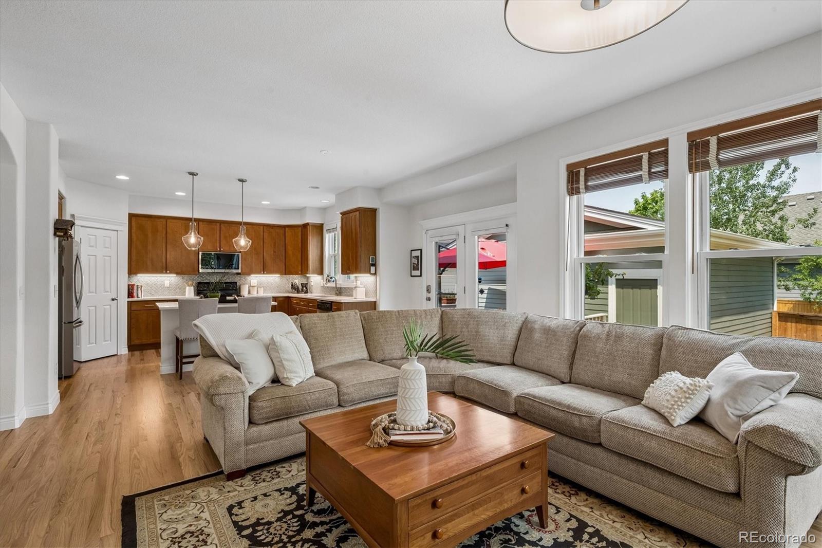 MLS Image #9 for 8895 e 28th avenue,denver, Colorado
