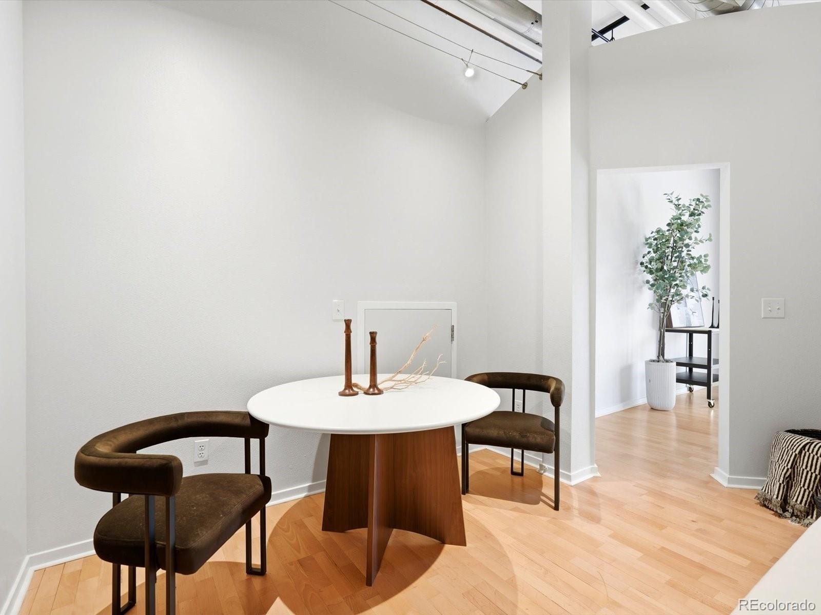 MLS Image #5 for 2142  curtis street,denver, Colorado