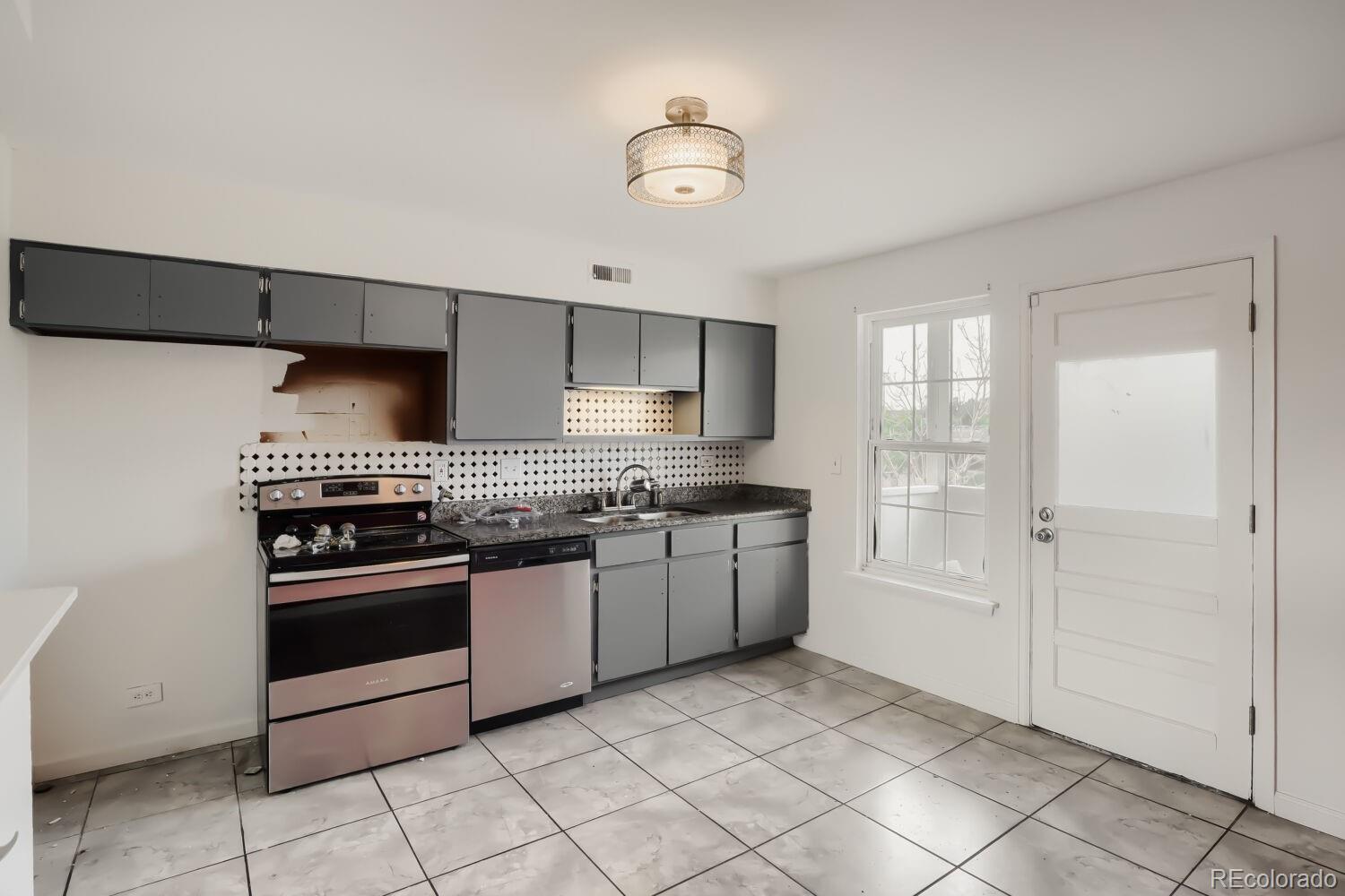 MLS Image #8 for 9444 e girard avenue,denver, Colorado