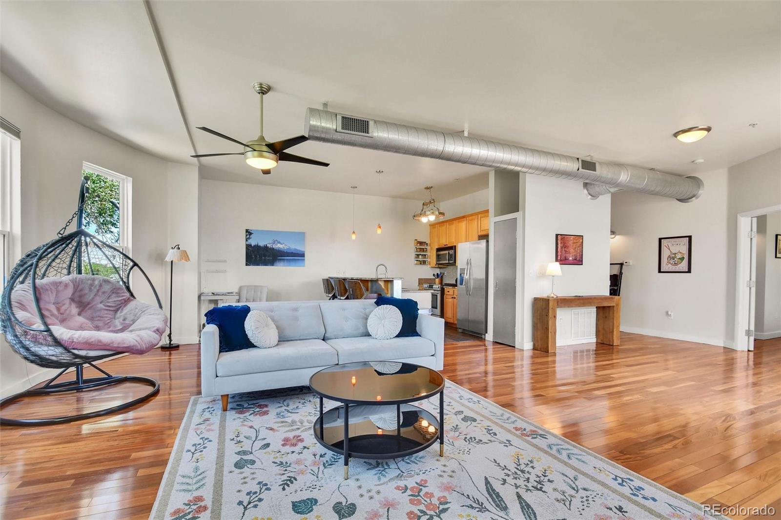 MLS Image #11 for 2422  tremont place,denver, Colorado