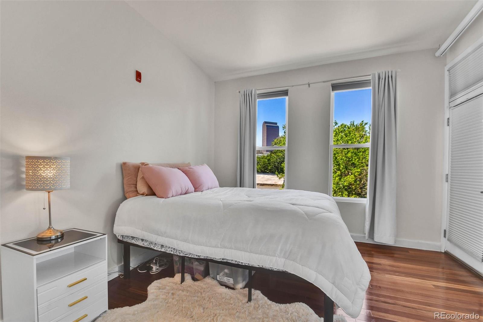 MLS Image #15 for 2422  tremont place,denver, Colorado