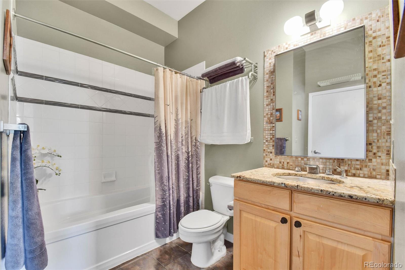 MLS Image #18 for 2422  tremont place,denver, Colorado