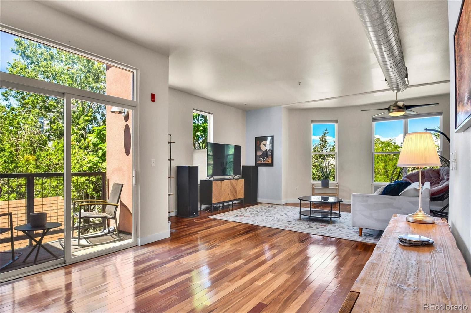MLS Image #2 for 2422  tremont place,denver, Colorado