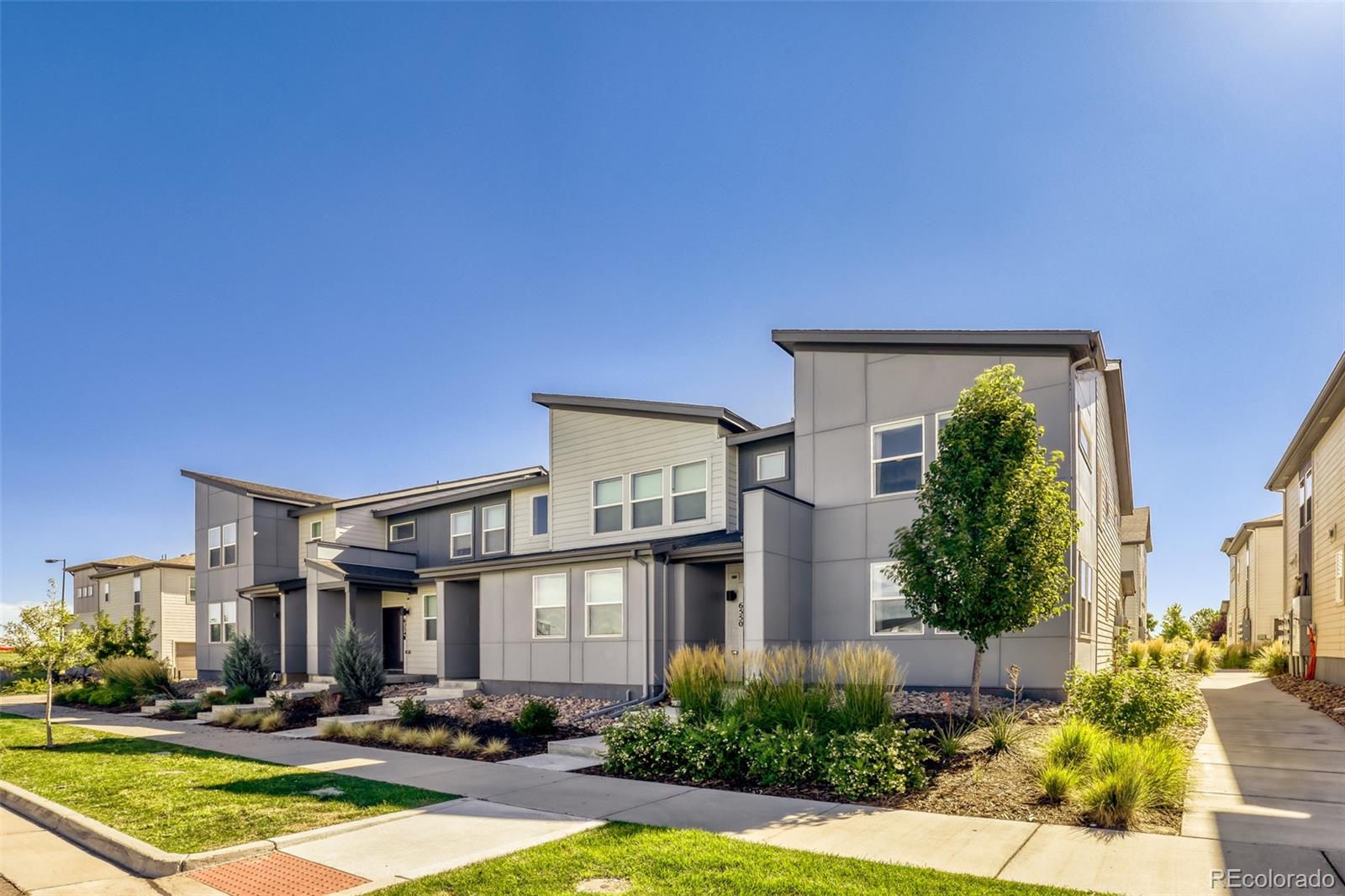 MLS Image #2 for 6550 n danube street,denver, Colorado