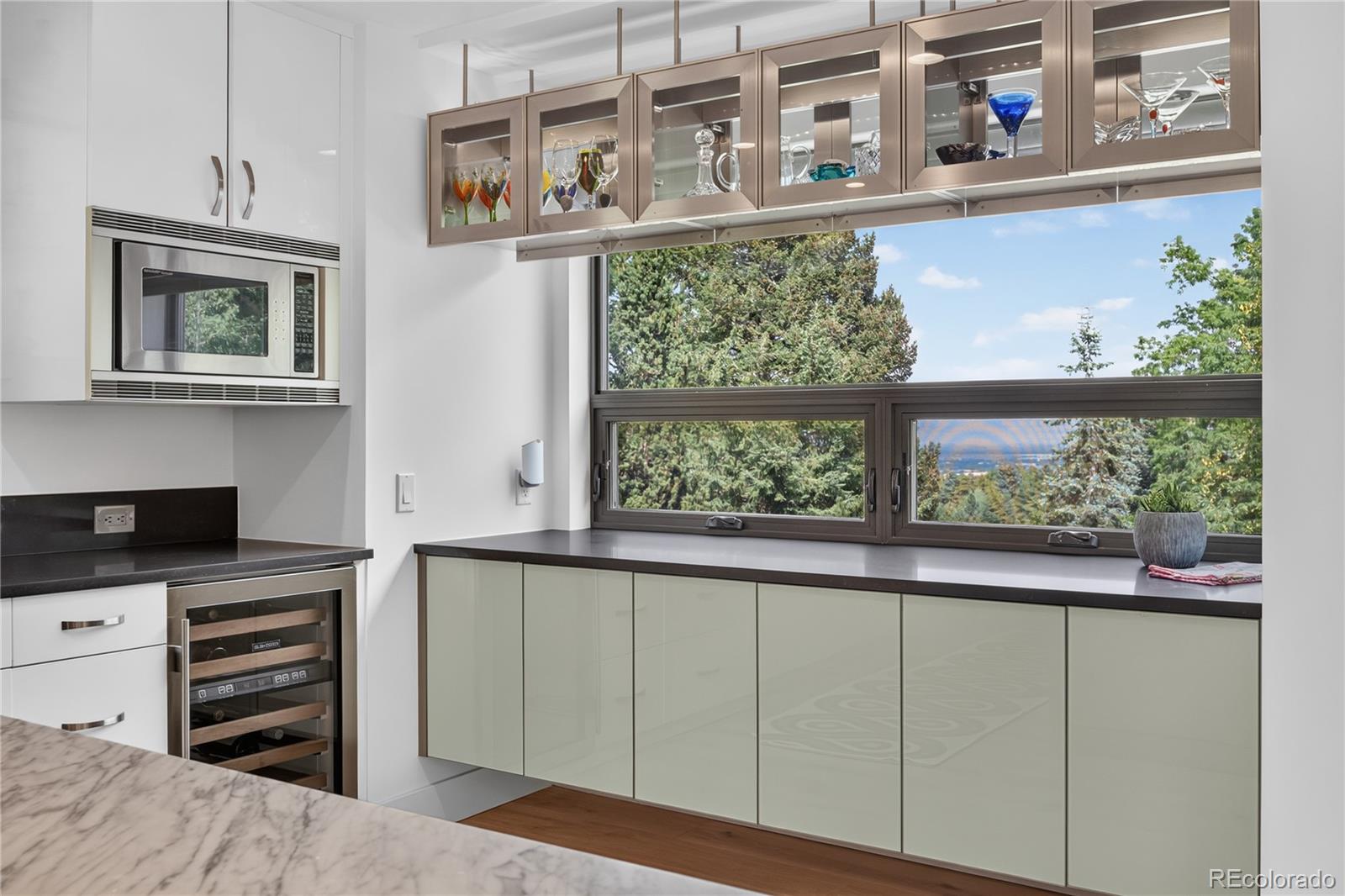 MLS Image #10 for 863  circle drive,boulder, Colorado