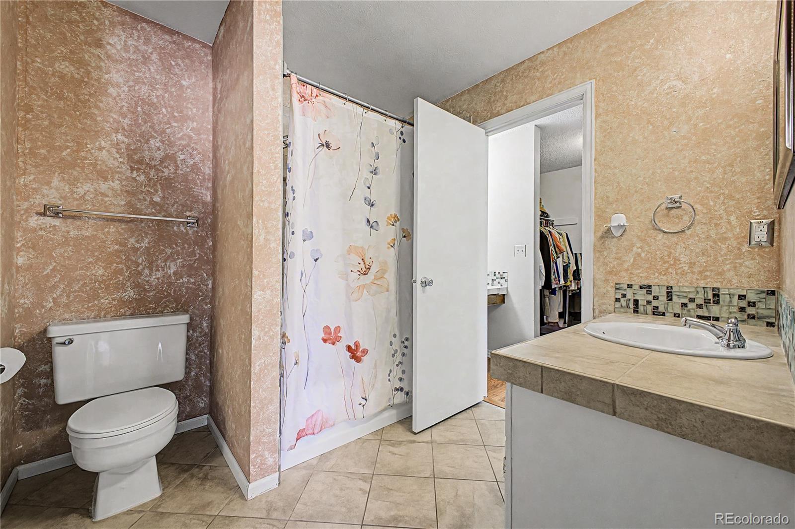 MLS Image #5 for 1739 w 102nd avenue,denver, Colorado