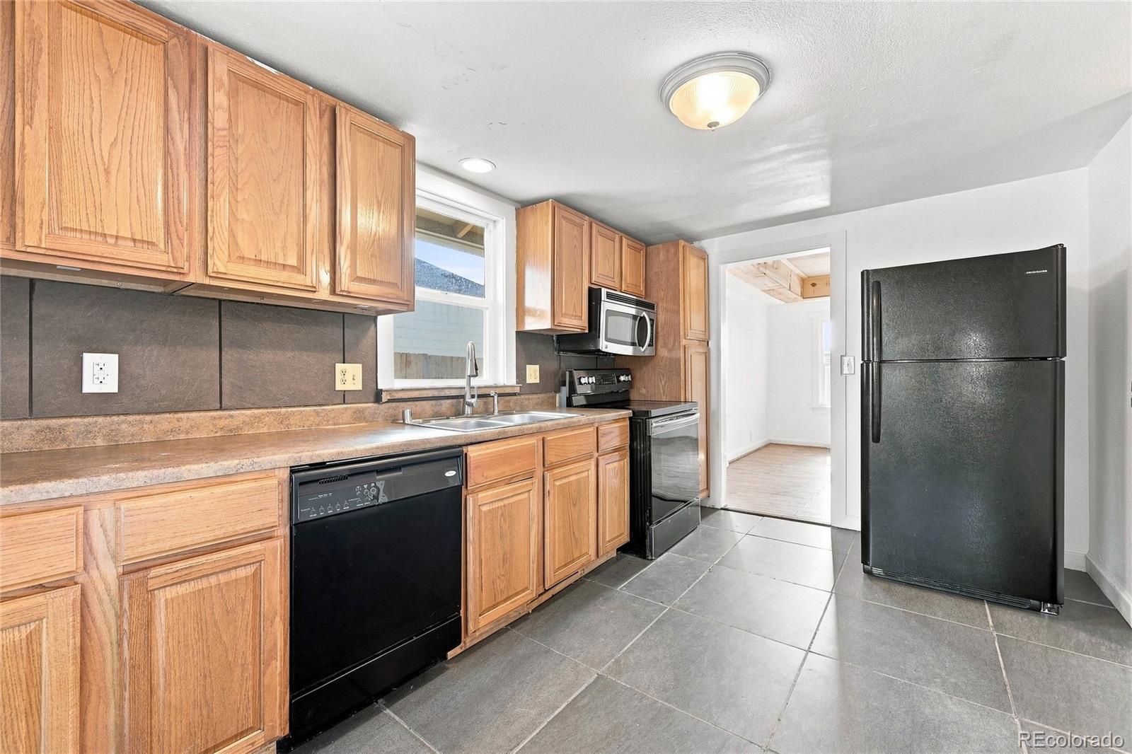 MLS Image #4 for 478  knox court,denver, Colorado