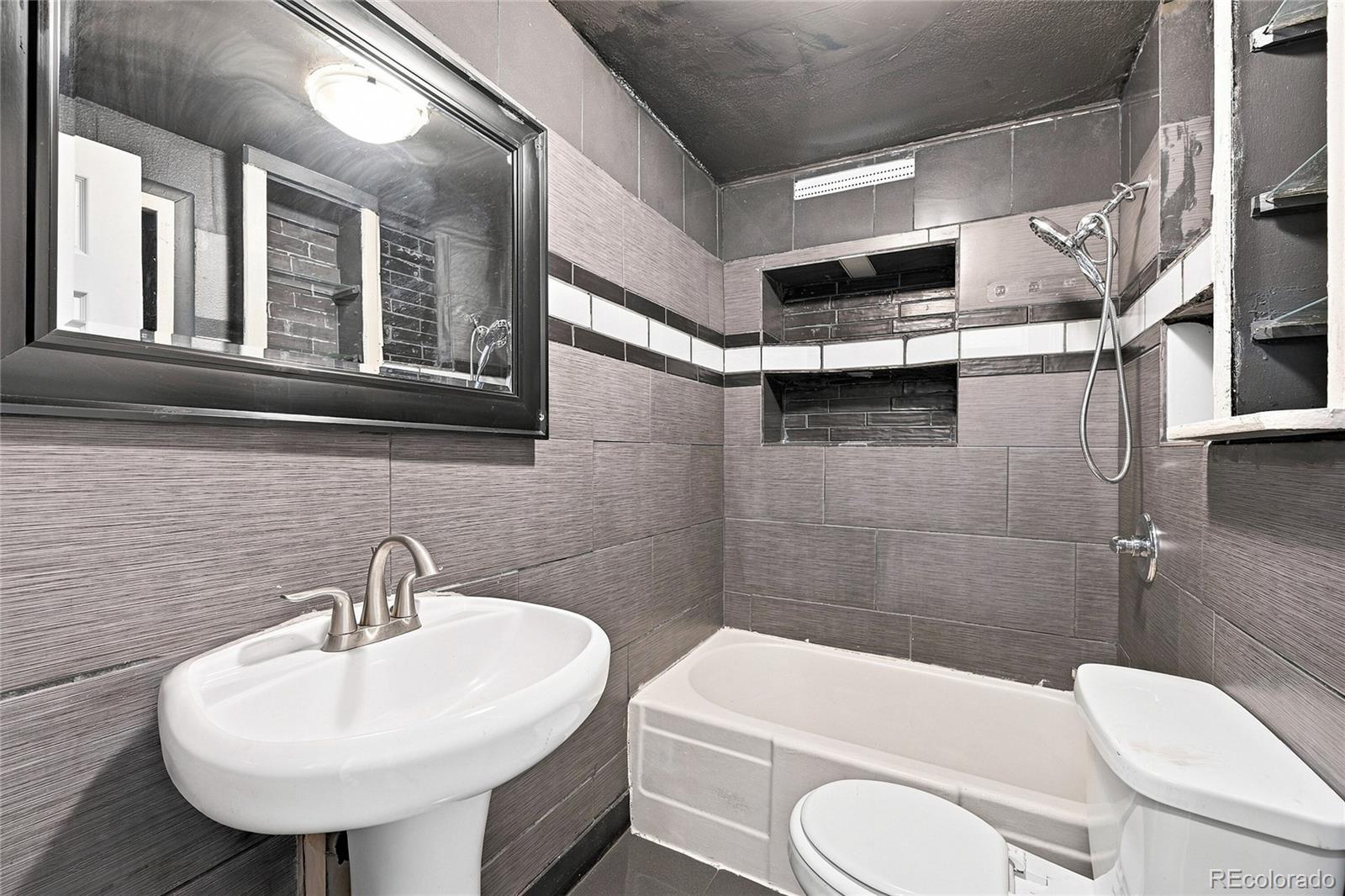 MLS Image #5 for 478  knox court,denver, Colorado