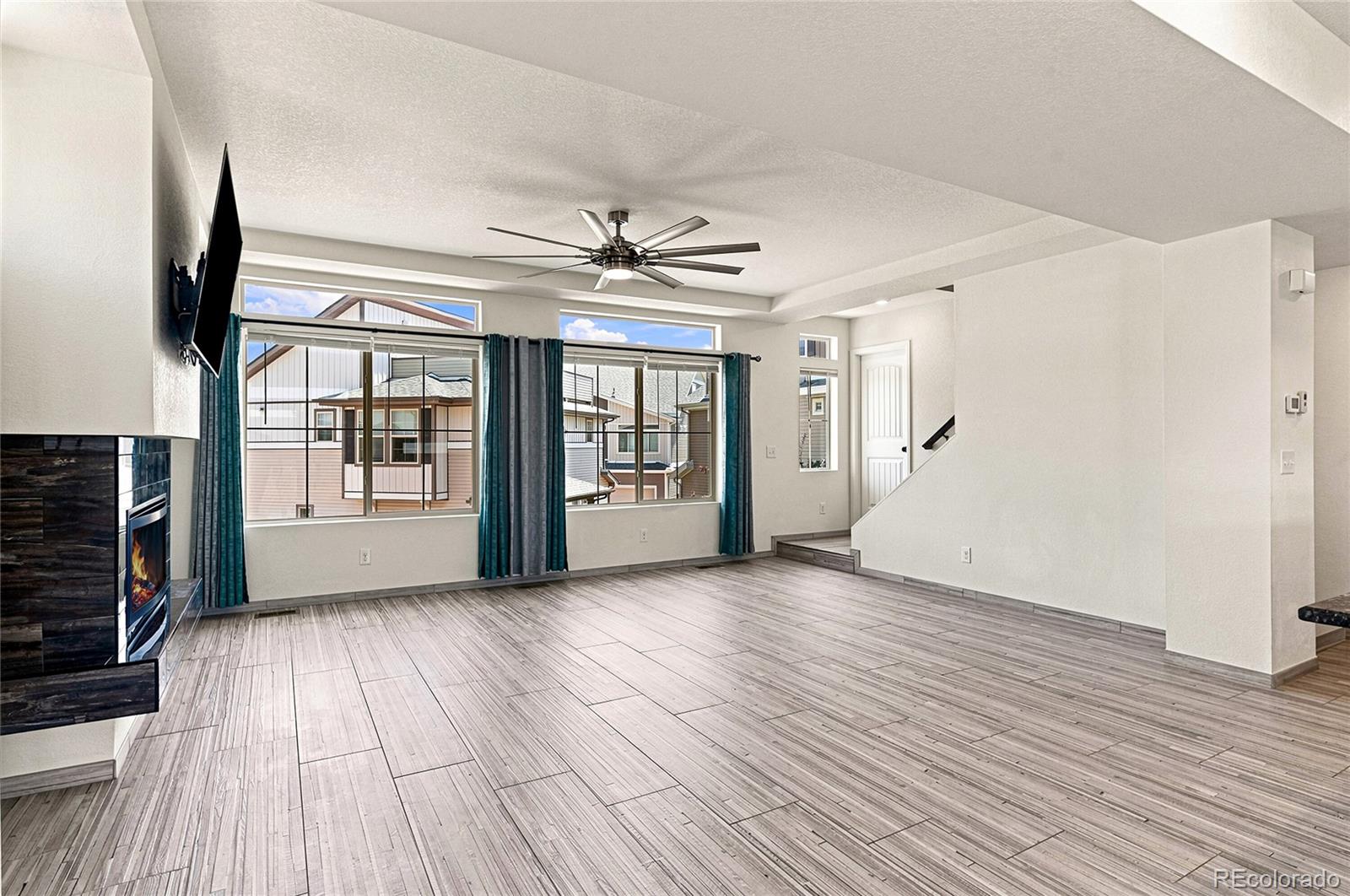 MLS Image #15 for 10231  yampa court,commerce city, Colorado